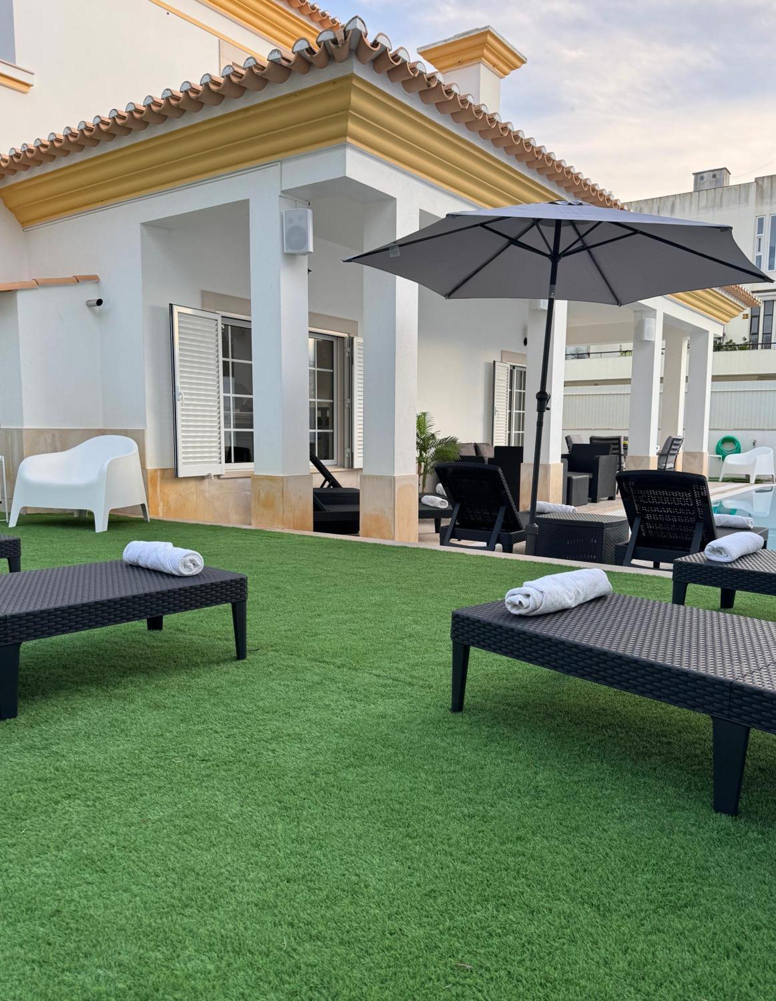 Villa Bonita Guesthouse Albufeira Old Town Buitenkant foto